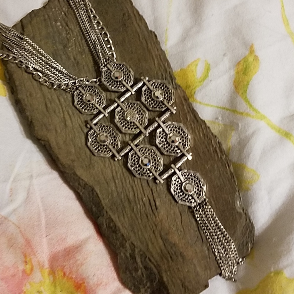 Premier Designs Majestic Necklace